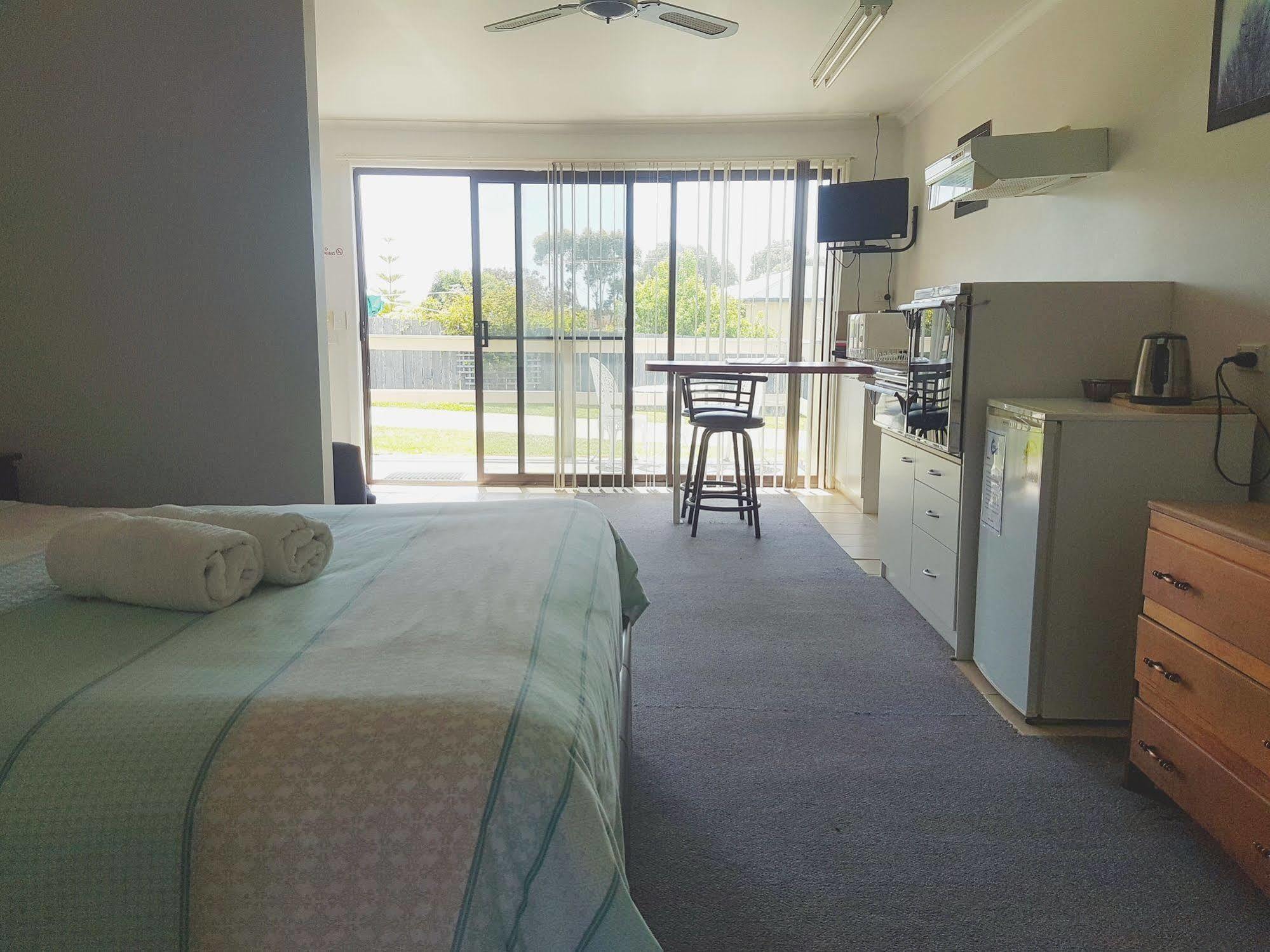 Carmens Inn Scamander Ngoại thất bức ảnh
